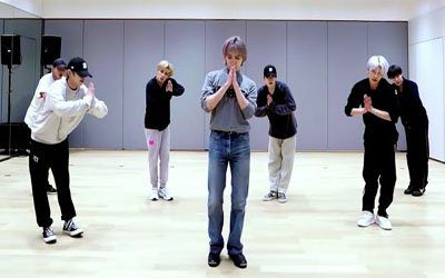 NCT Us dance practice video for Make A Wish Birthday Song