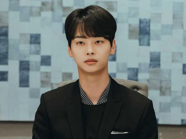 Cha Hak Yeon